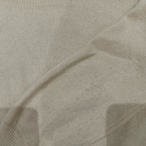 Cream Sweater - Picture 2 of 3